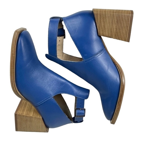 FREE PEOPLE BRADY BUCKLE OUT OF THE BLUE CUTOUT LEATHER SQUARE TOE ANKLE BOOTS - Picture 5 of 16